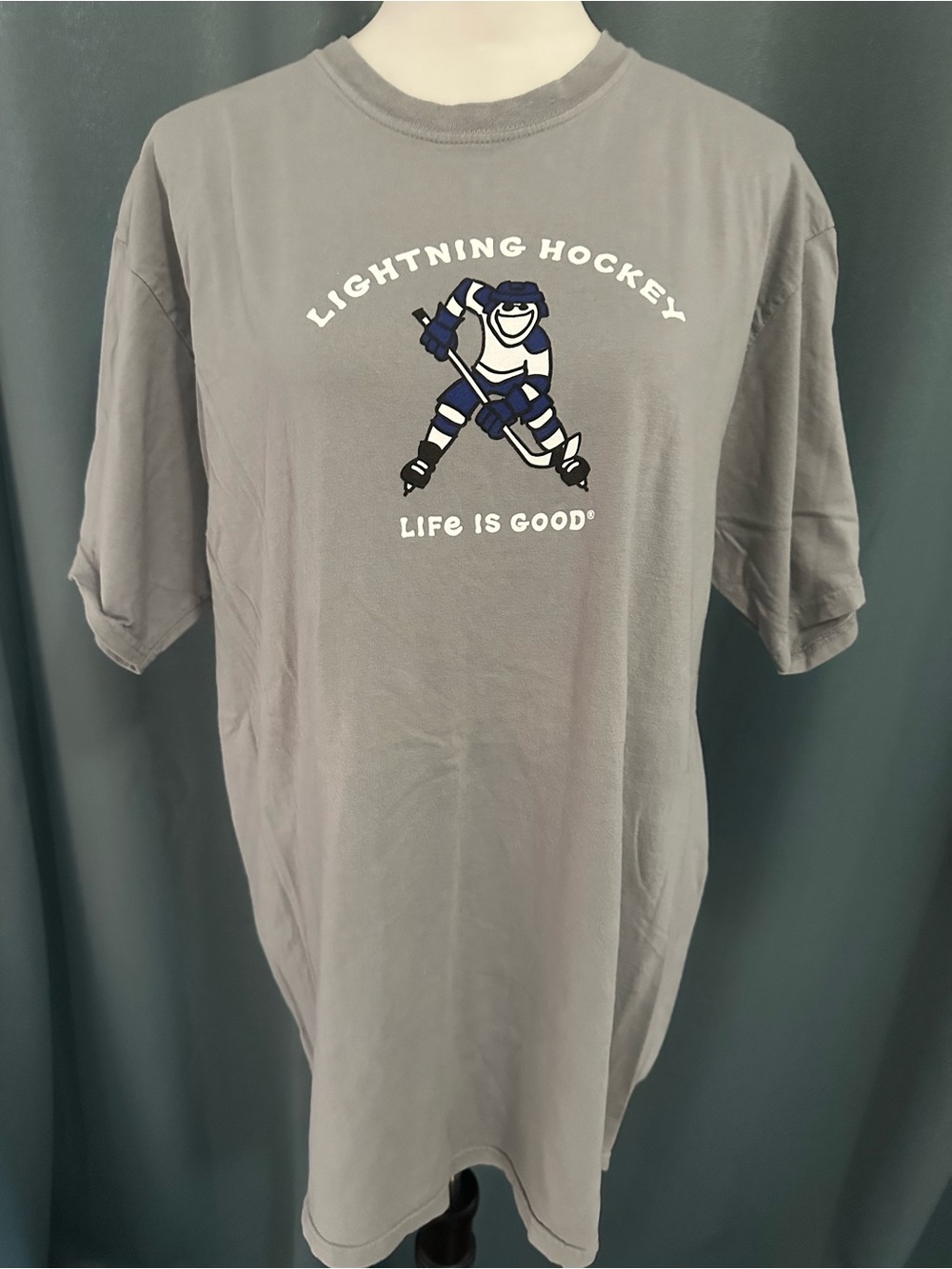Life Is Good Vintage Lightning Hockey Men's Large Gray Graphic T-Shirt